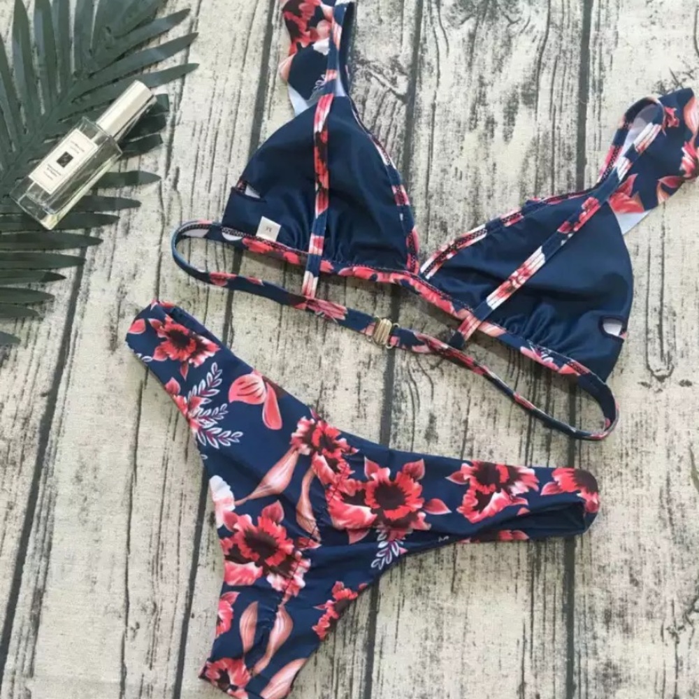Sexy floral bikini